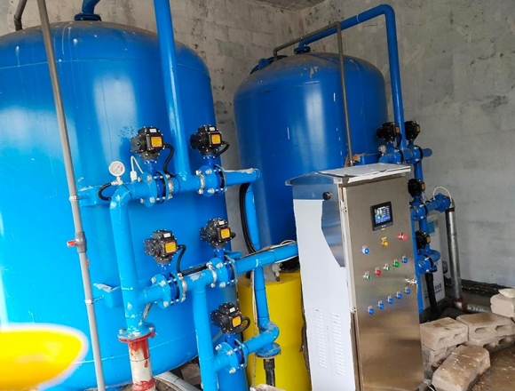 羅城立新村20噸壓力式一體化凈水設(shè)備
