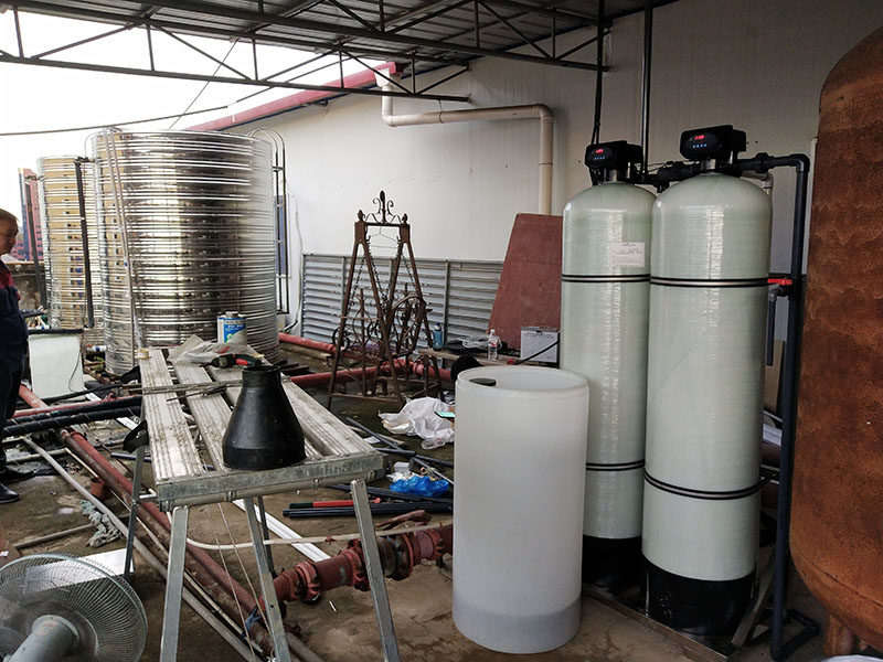 1噸超濾凈水設(shè)備(1個計量泵).jpg 1噸超濾凈水設(shè)備(1個計量泵).jpg